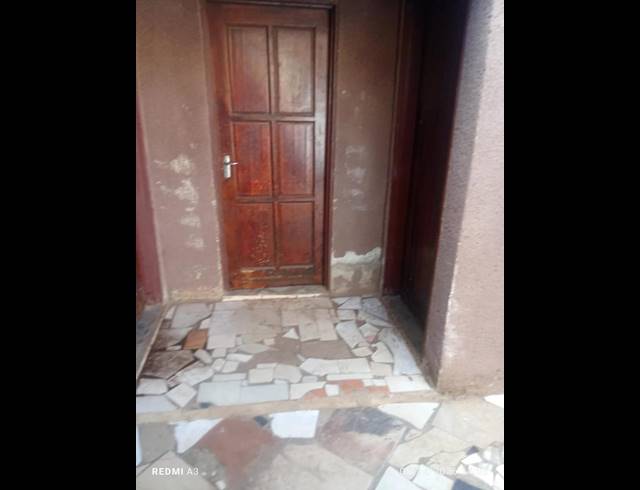 2 BEDROOM HOUSE FOR SALE IN PALM RIDGE